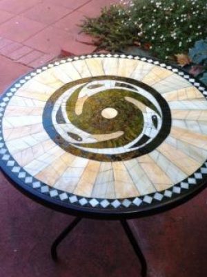 Celtic-table