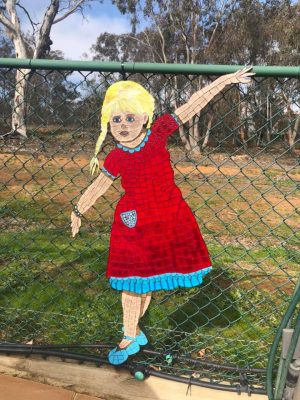 Fence Walker